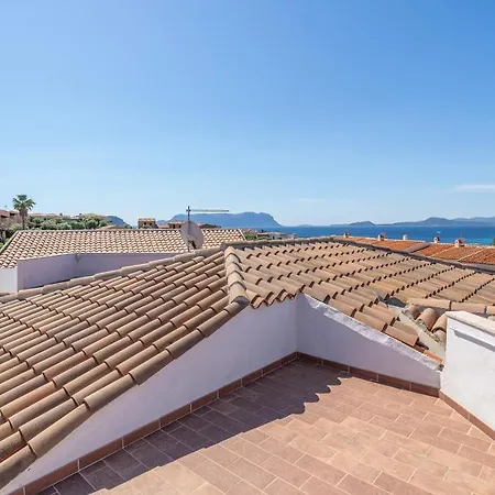 Welcomely - Perla Del Mare Villa Golfo Aranci